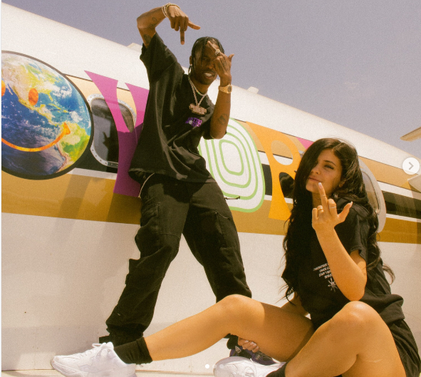 Photos Travis Scott Partner Kylie Jenner Pose Nude For P